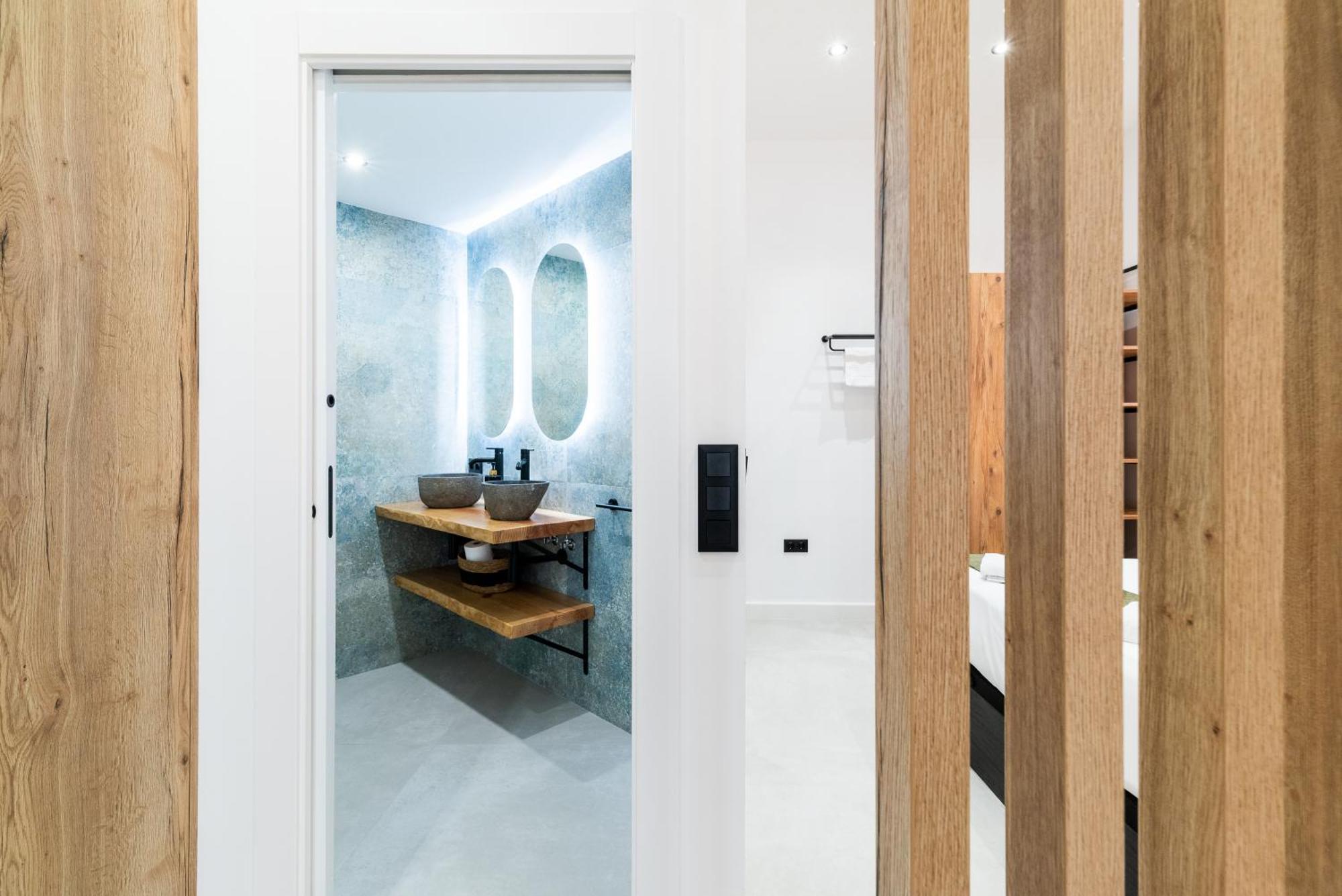Albahaca Haven Luxury Center Apartment Granada Ngoại thất bức ảnh